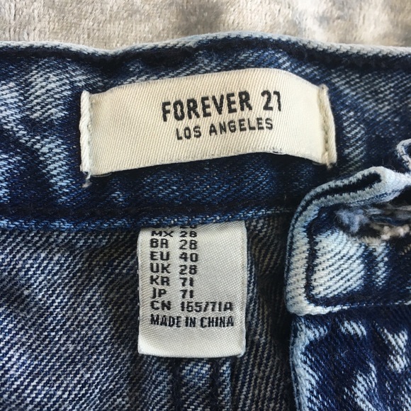 Jean shorts - Picture 3 of 3